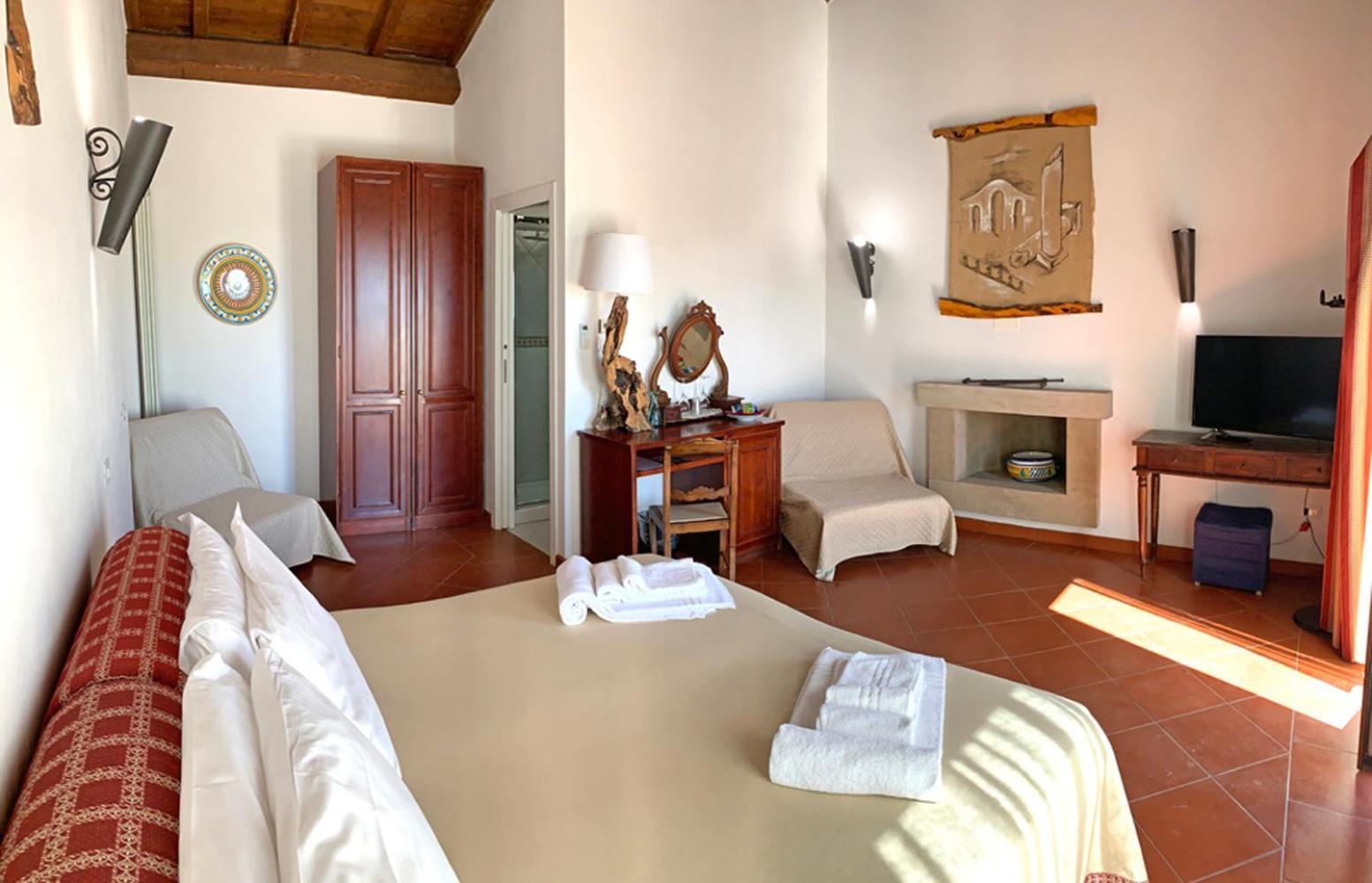 Canino Resort Fonte Vulci מראה חיצוני תמונה