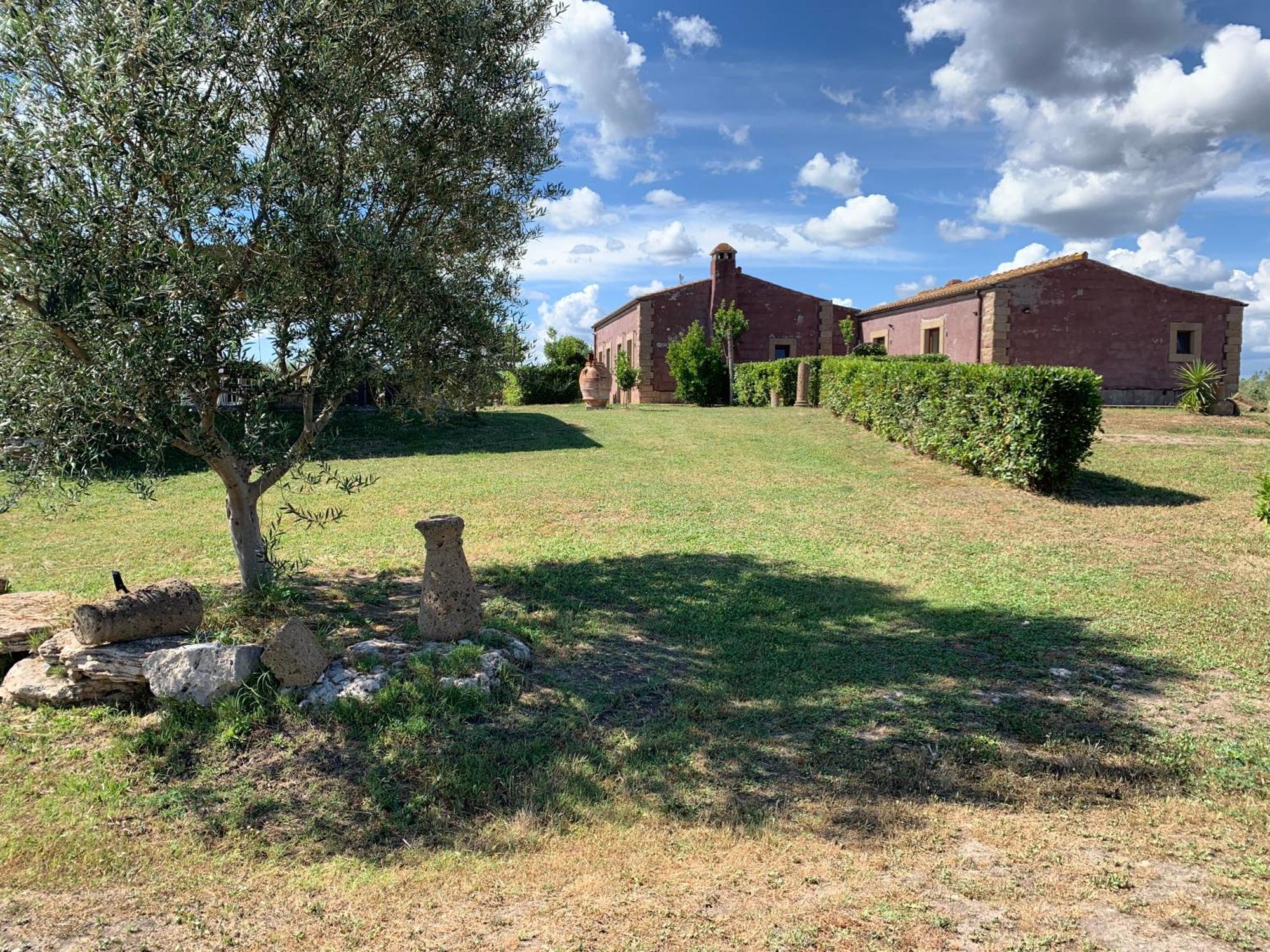 Canino Resort Fonte Vulci מראה חיצוני תמונה